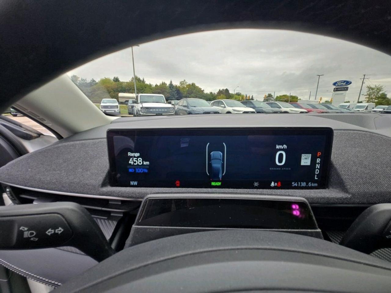 2022 Ford Mustang Mach-E PREMIUM, EXTENDED RANGE, LEATHER, GLASS ROOF, NAV! Photo