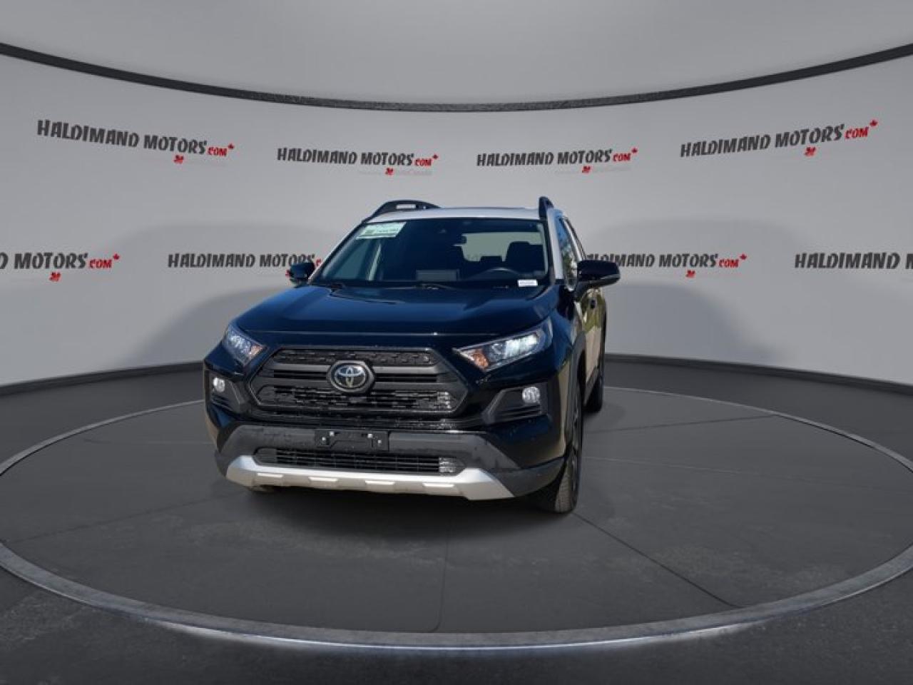 2021 Toyota RAV4 Trail AWD | Sunroof | Leather Seats | Photo2