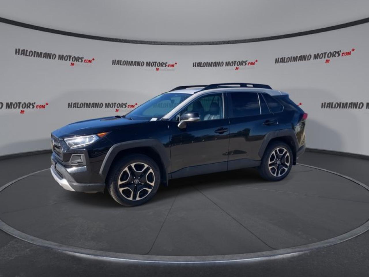2021 Toyota RAV4 Trail AWD | Sunroof | Leather Seats | Photo3