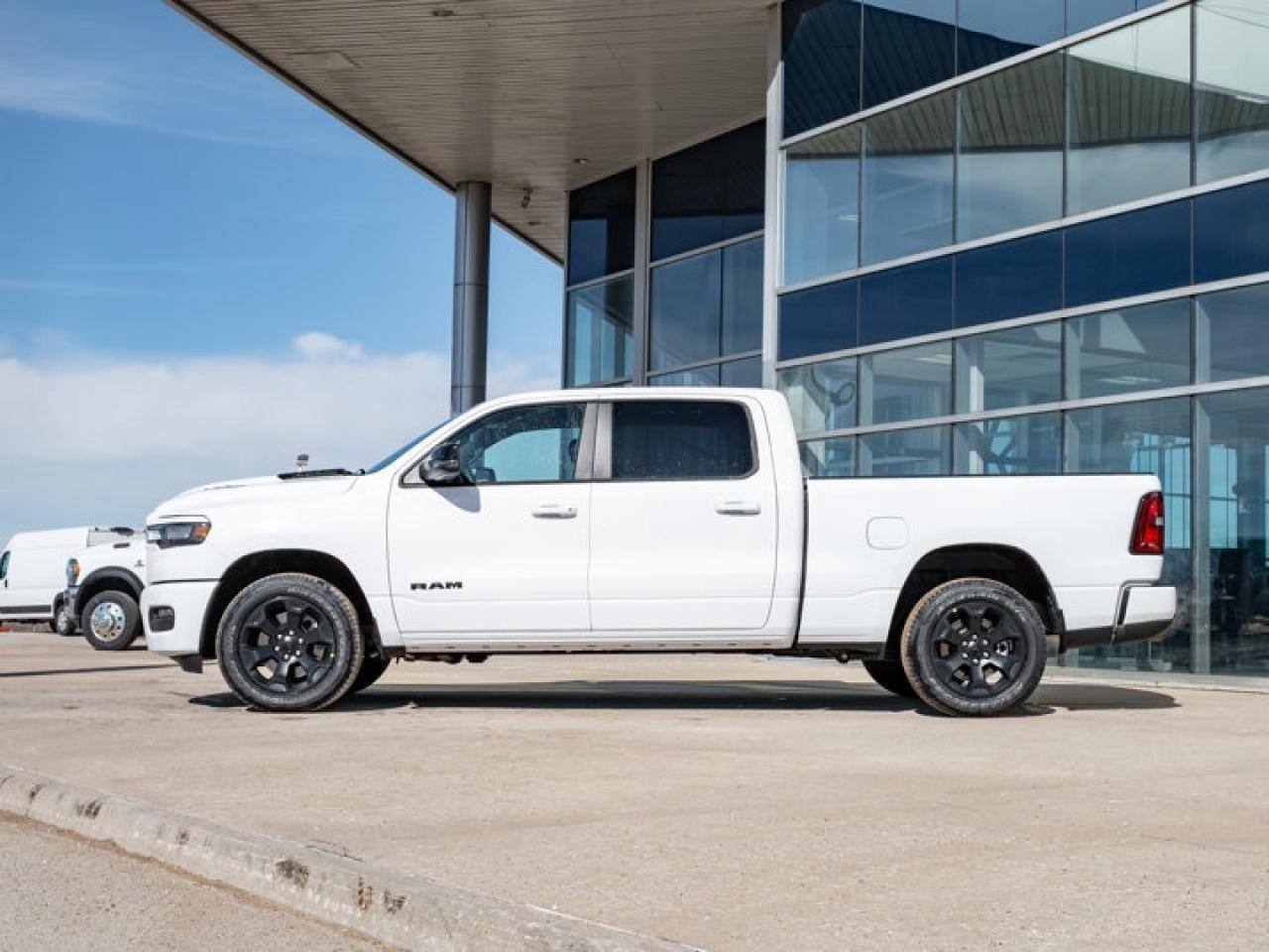 2026 RAM 1500 SPORT Photo4