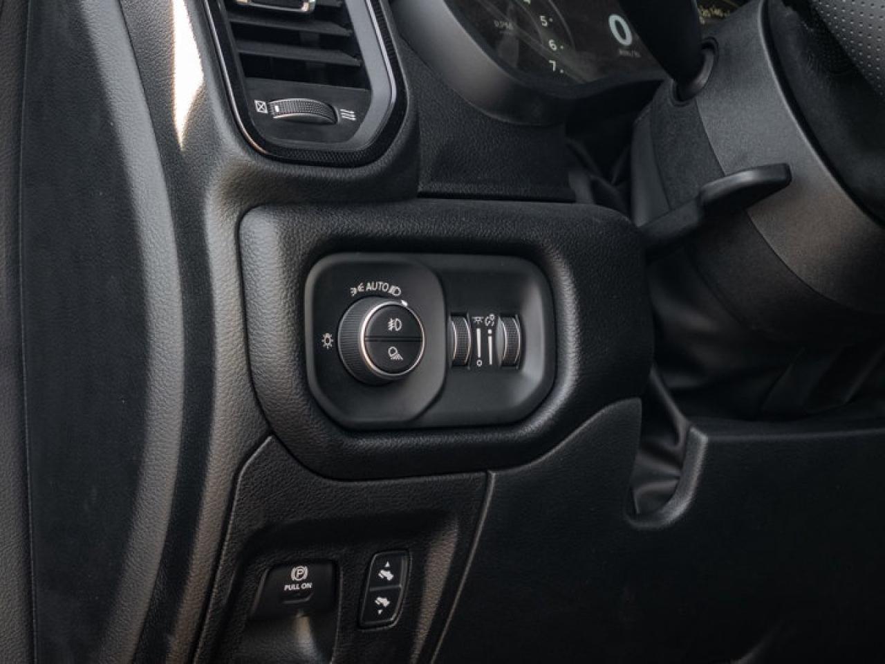 2026 RAM 1500 SPORT Photo