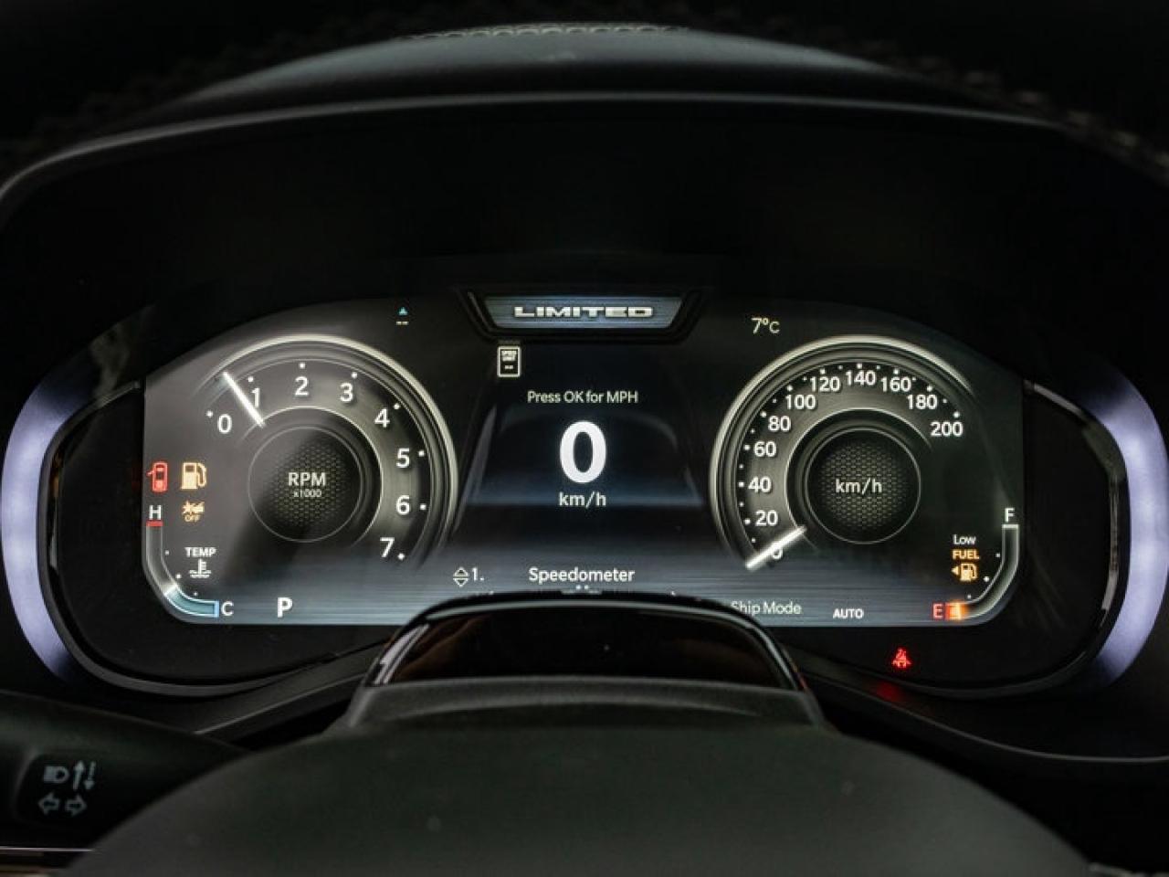 2026 RAM 1500 Limited Photo3