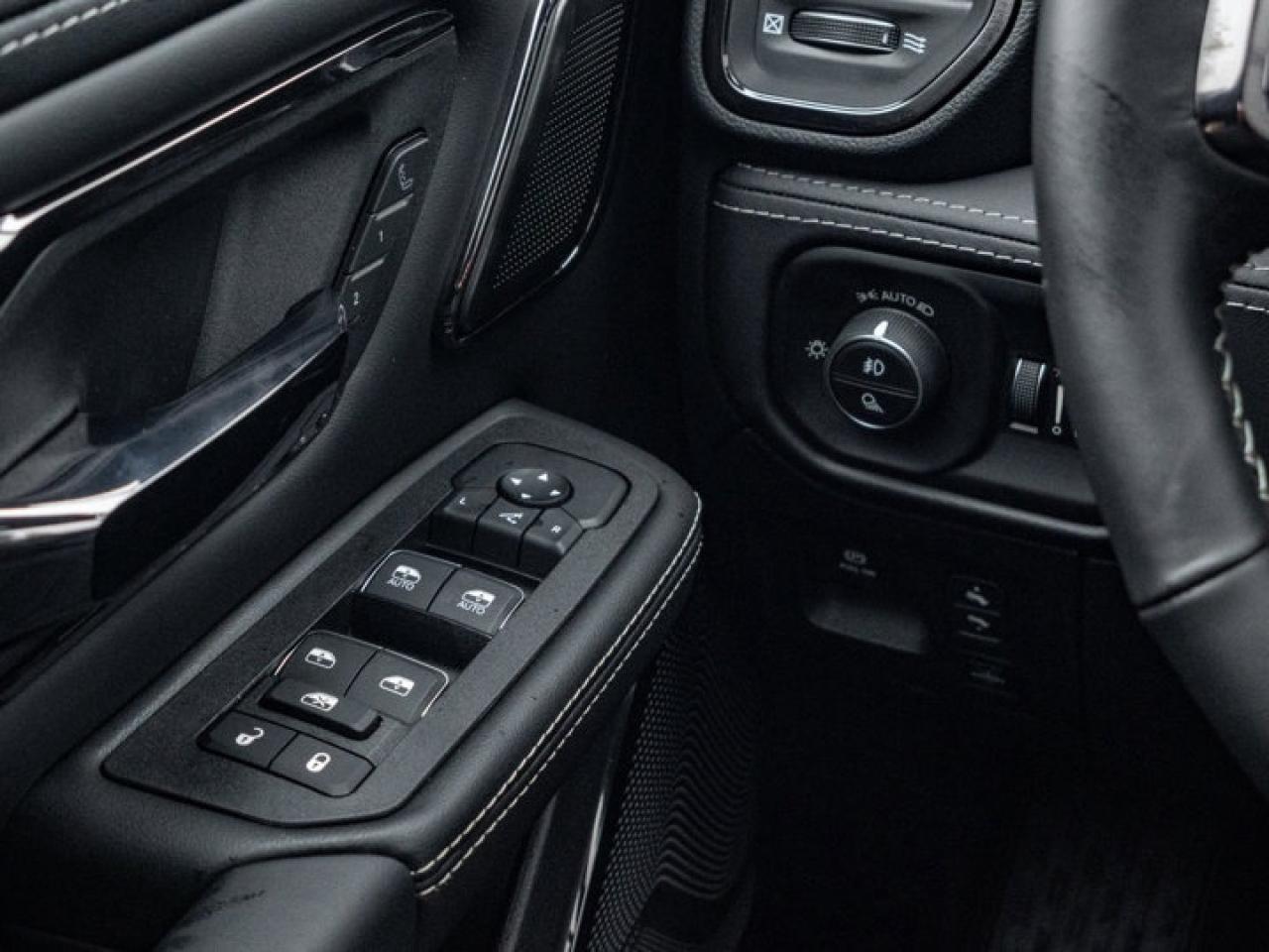 2026 RAM 1500 Limited Photo