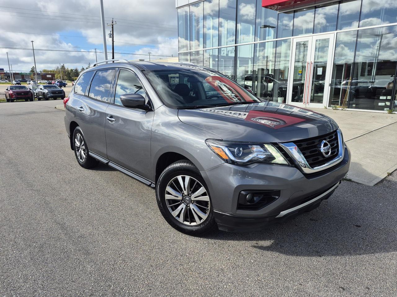 2018 Nissan Pathfinder SV 4WD