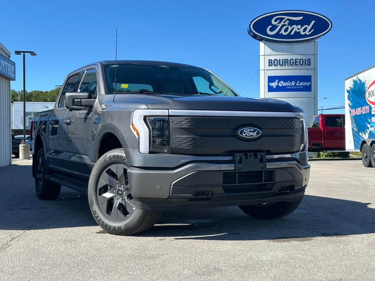 New 2025 Ford F-150 Lightning Flash 4WD SuperCrew 5.5' Box for sale in Midland, ON