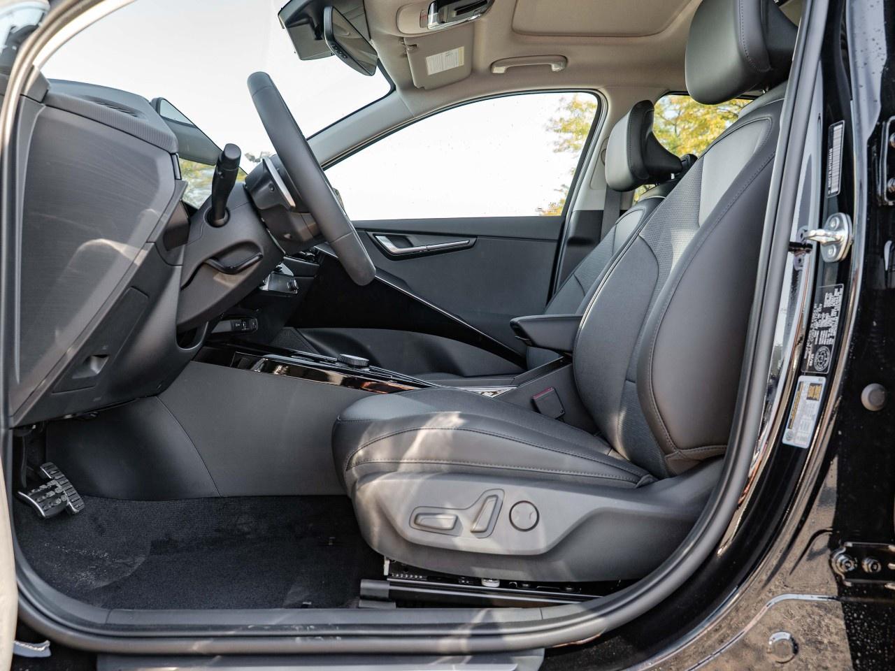 2026 Kia NIRO EV Wave FWD Photo