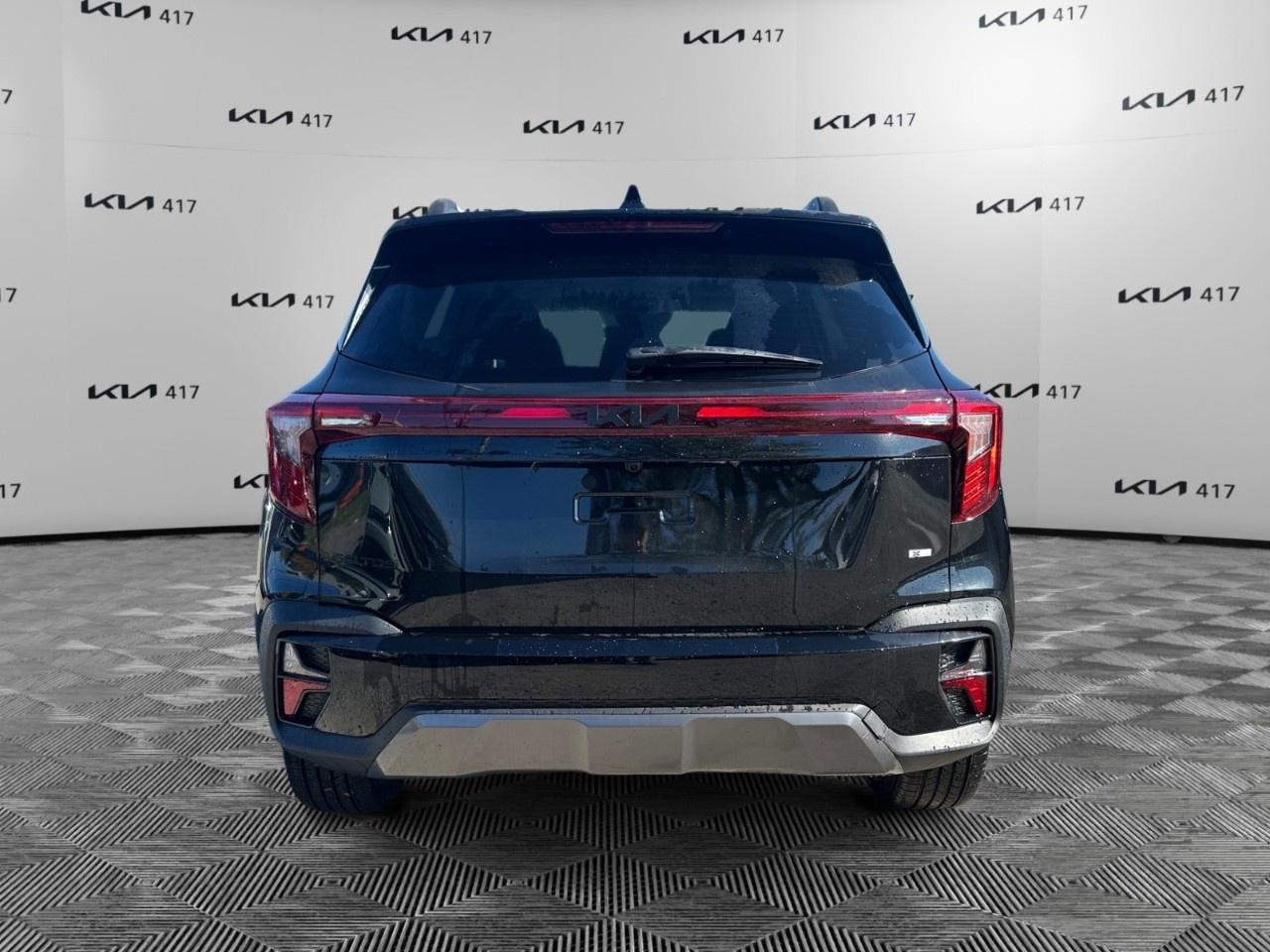 2026 Kia Seltos X-Line AWD Photo3
