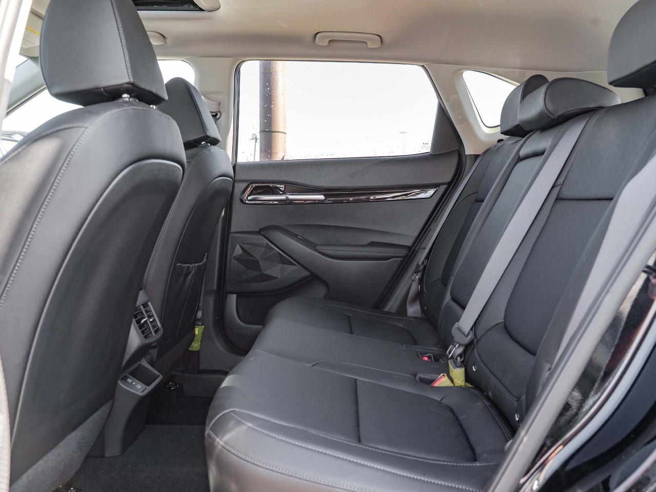 2026 Kia Seltos X-Line AWD Photo