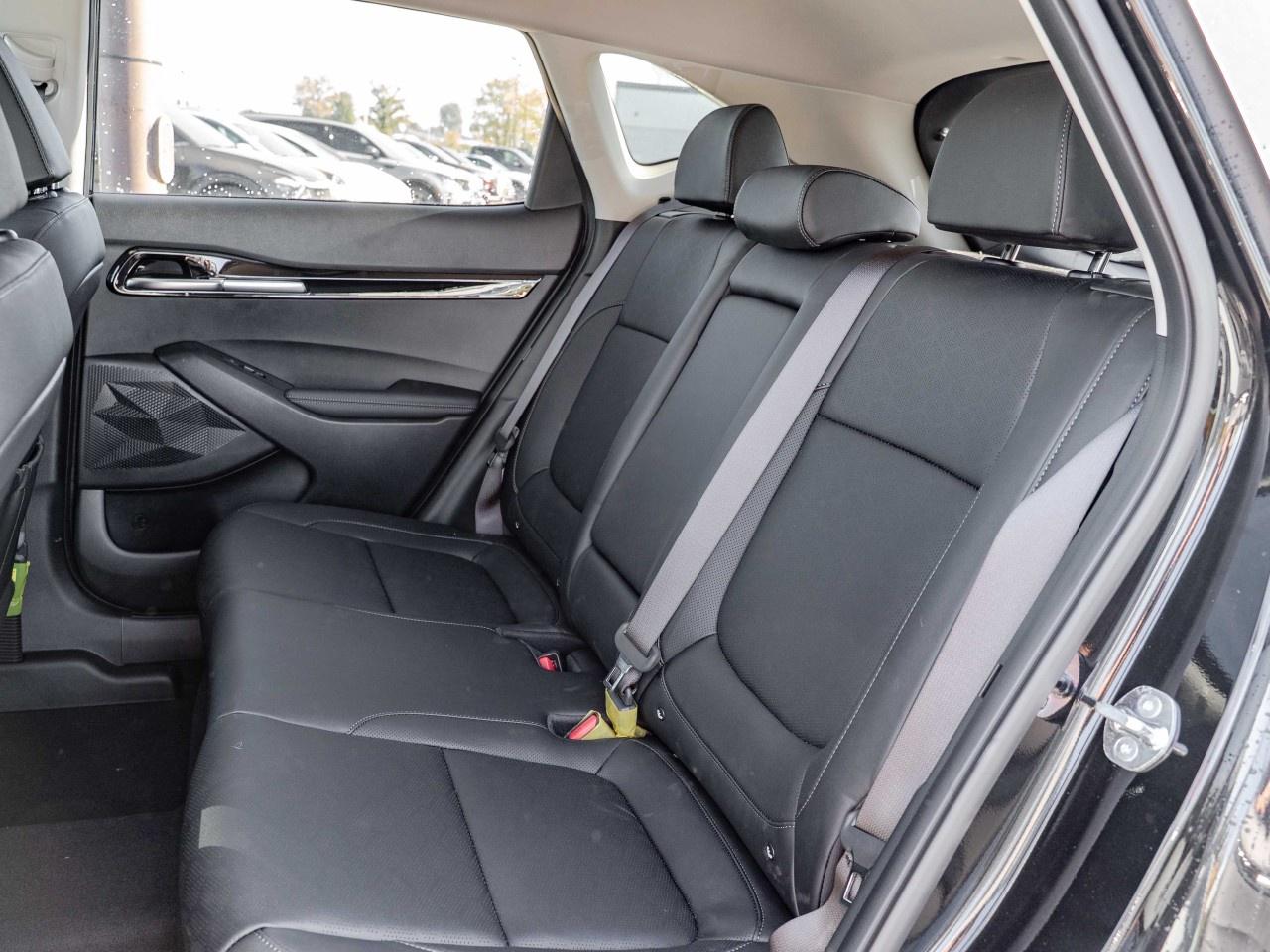 2026 Kia Seltos X-Line AWD Photo