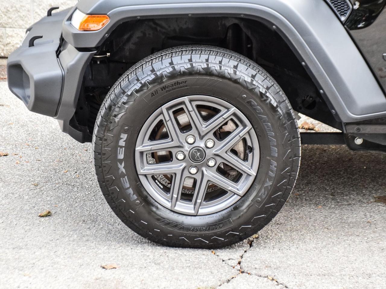 2024 Jeep Wrangler Sport |SPORT-S|12.3TOUCH|17SALLOYS|TINT|HSEAT|RSTART| Photo4