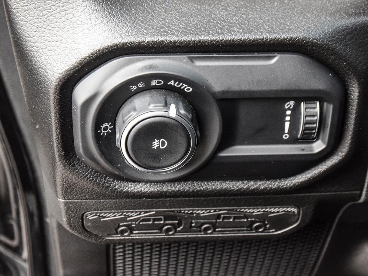 2024 Jeep Wrangler Sport |SPORT-S|12.3TOUCH|17SALLOYS|TINT|HSEAT|RSTART| Photo