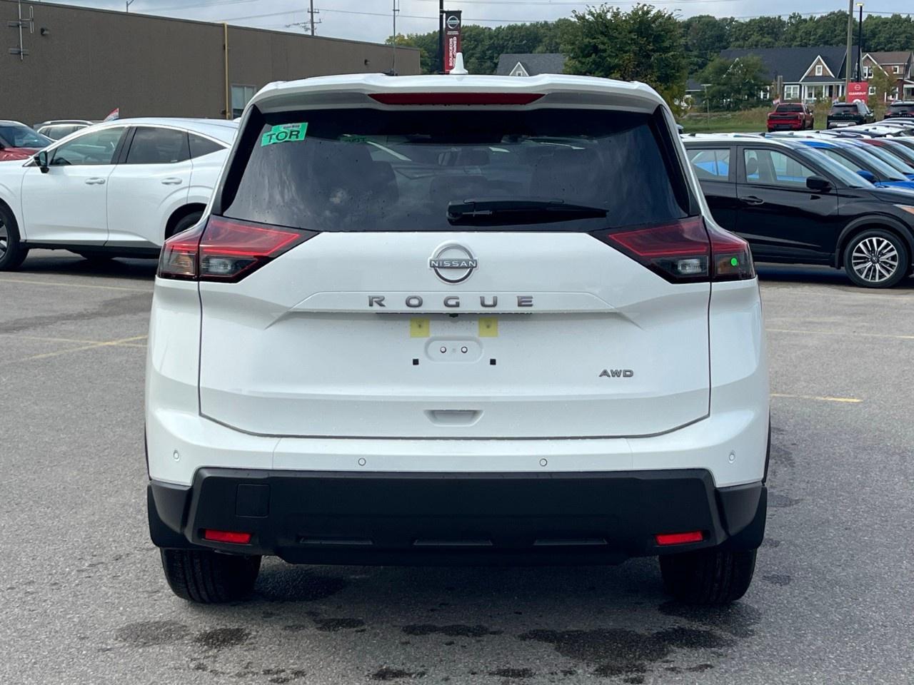 2026 Nissan Rogue AWD S Photo3