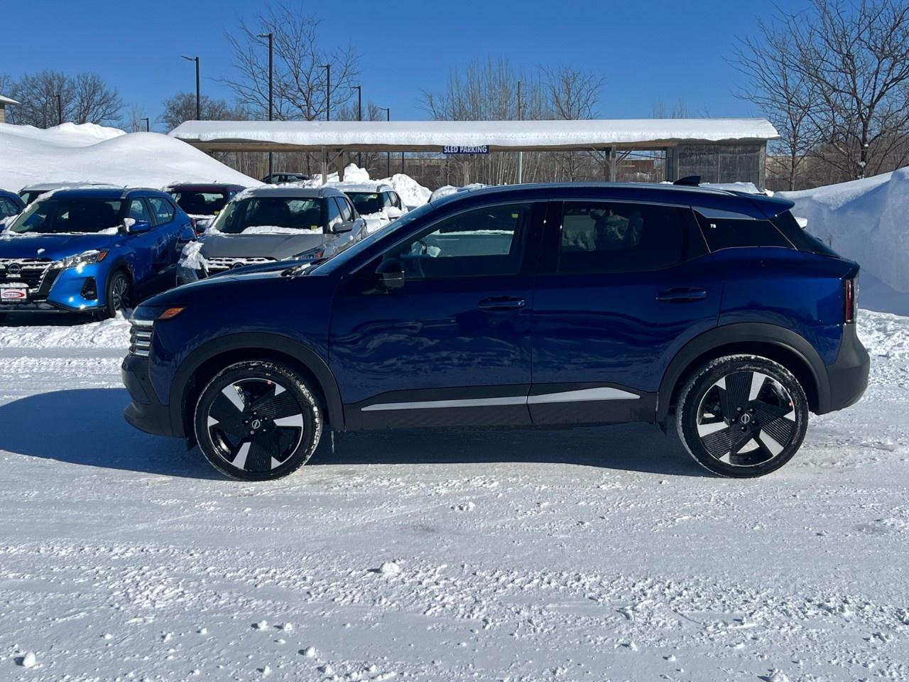 2026 Nissan Kicks SR AWD Photo4