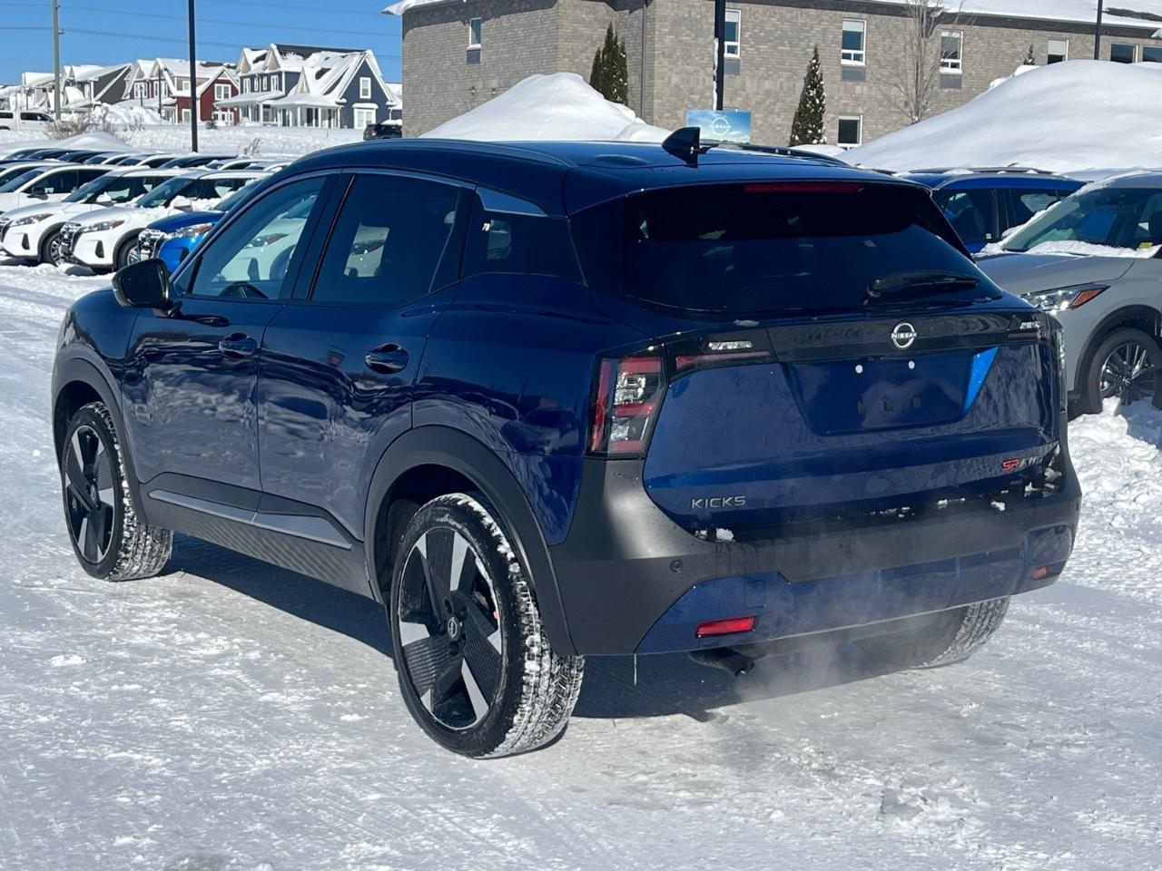 2026 Nissan Kicks SR AWD Photo