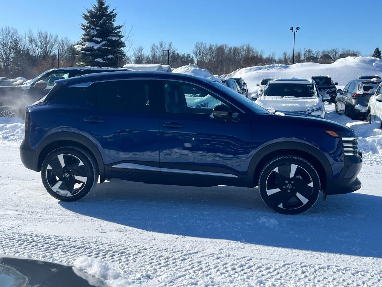 2026 Nissan Kicks SR AWD Photo