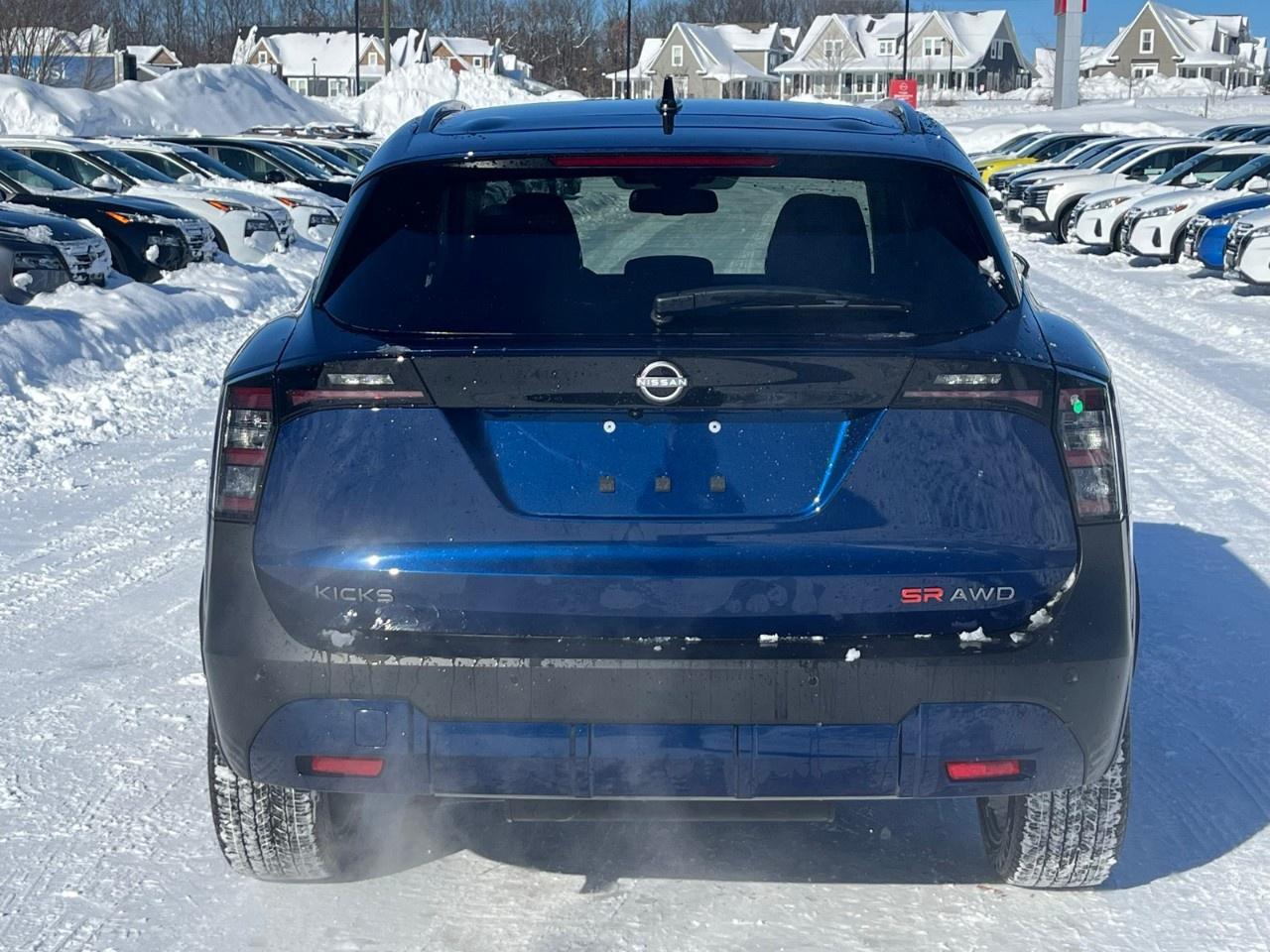 2026 Nissan Kicks SR AWD Photo