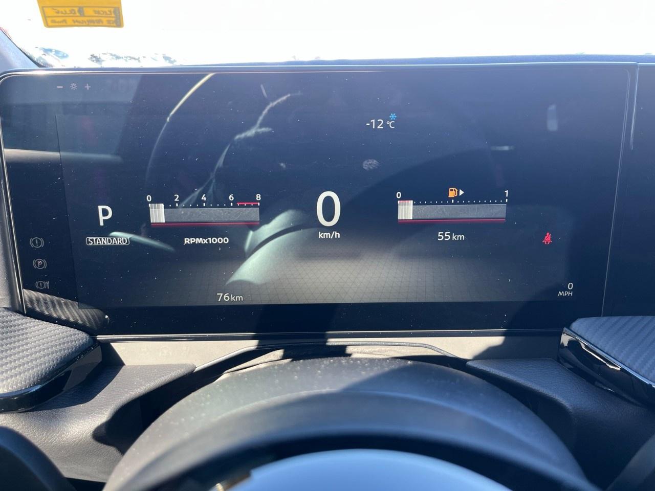 2026 Nissan Kicks SR AWD Photo