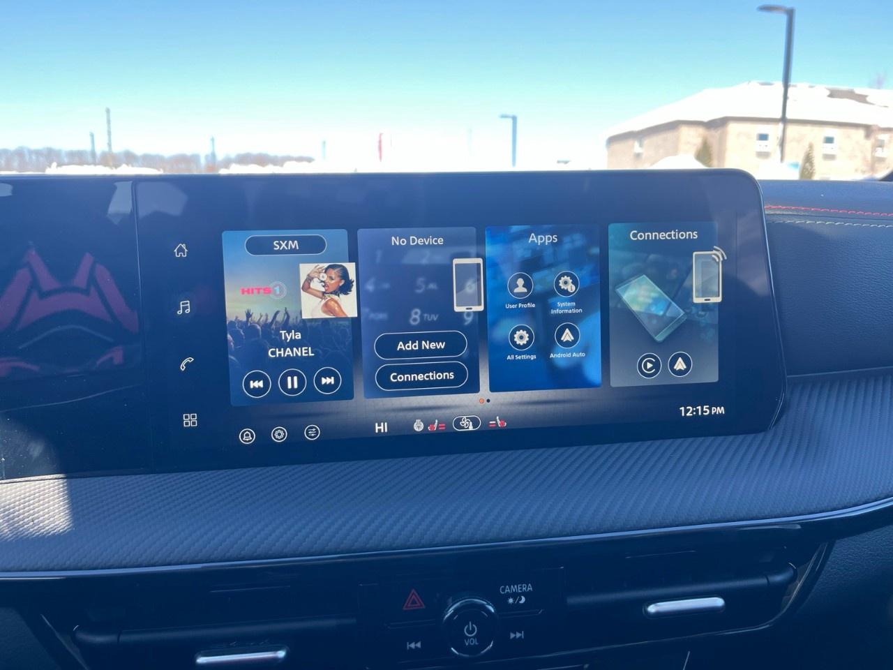 2026 Nissan Kicks SR AWD Photo