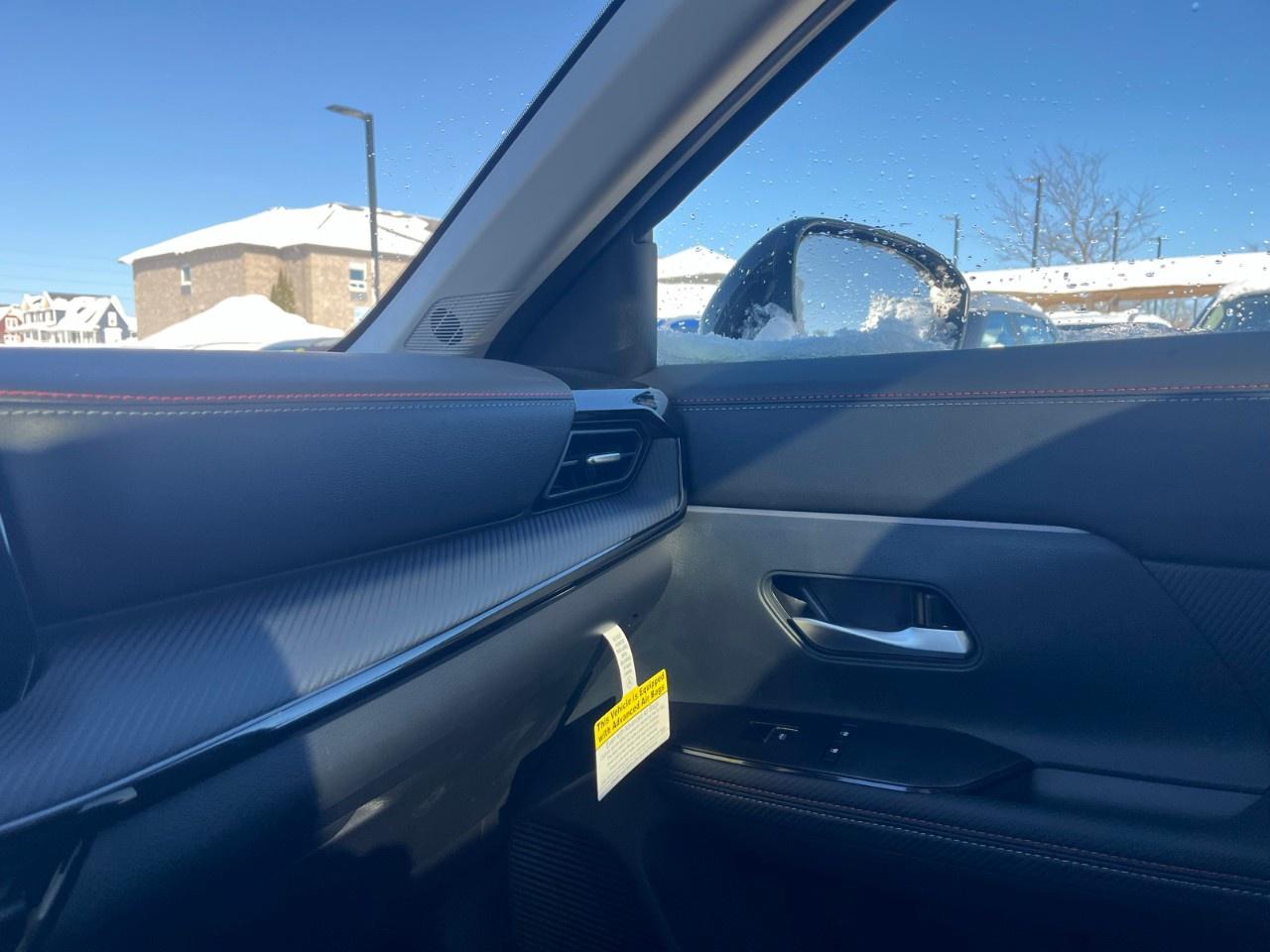 2026 Nissan Kicks SR AWD Photo