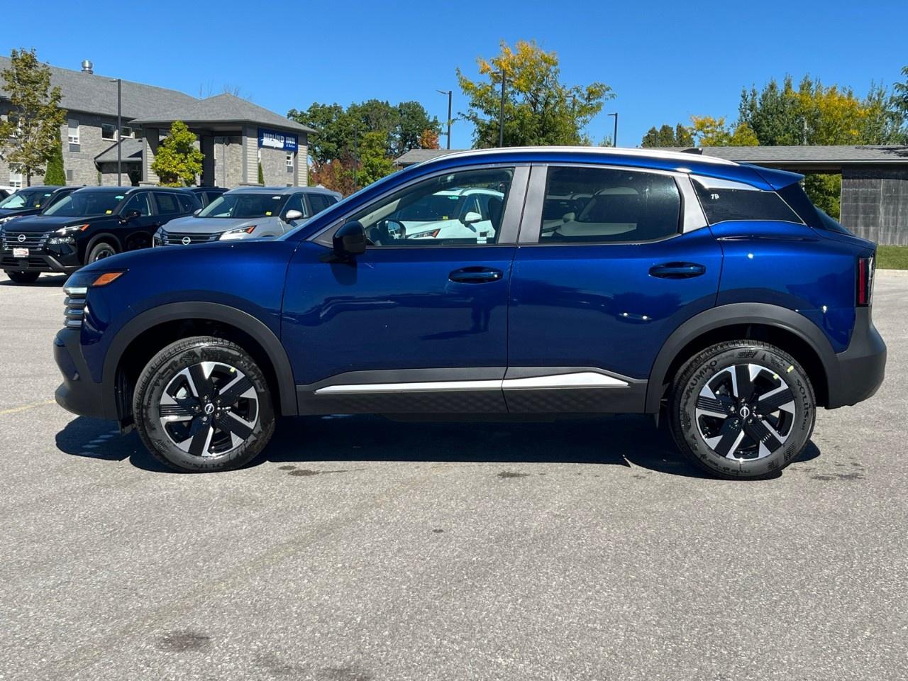 2026 Nissan Kicks SV AWD Photo4