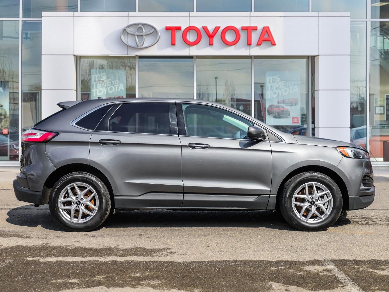 2023 Ford Edge SEL Photo