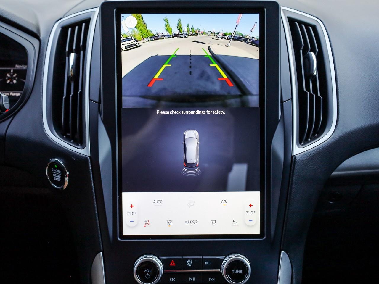 2023 Ford Edge SEL Photo