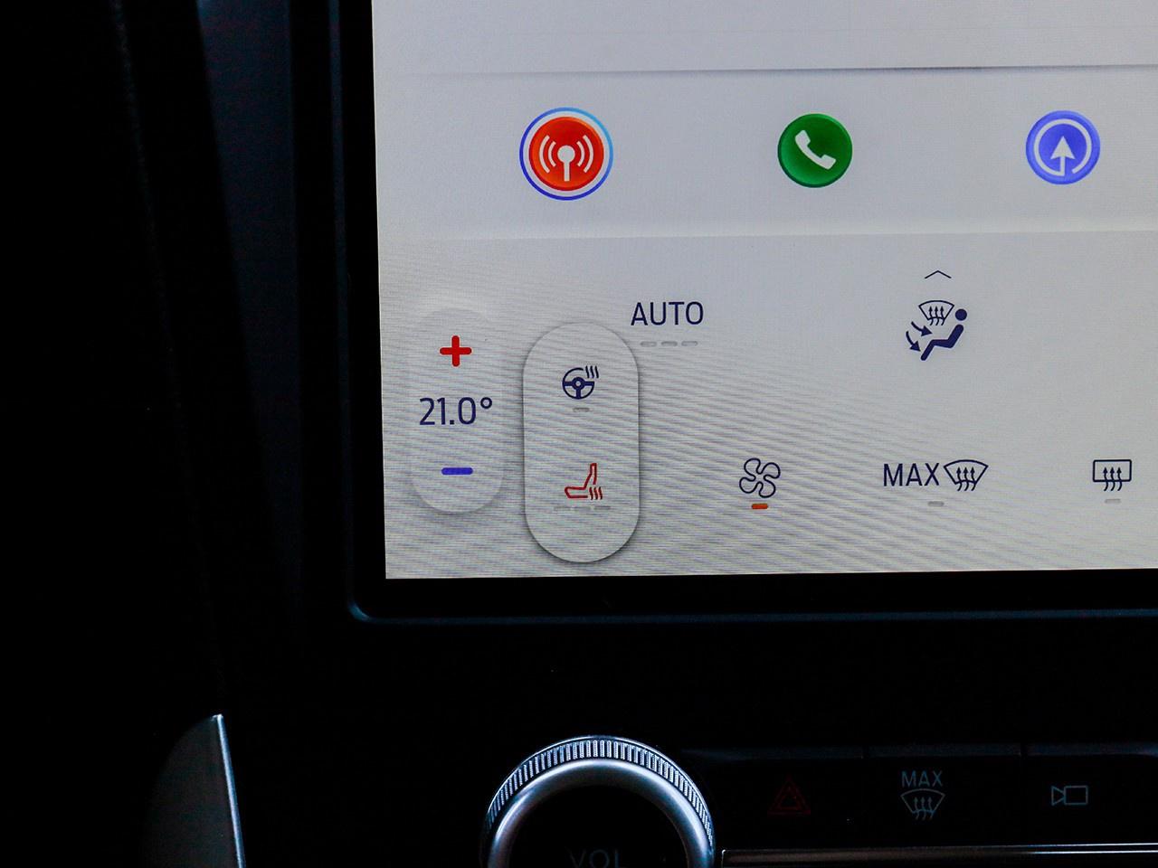 2023 Ford Edge SEL Photo