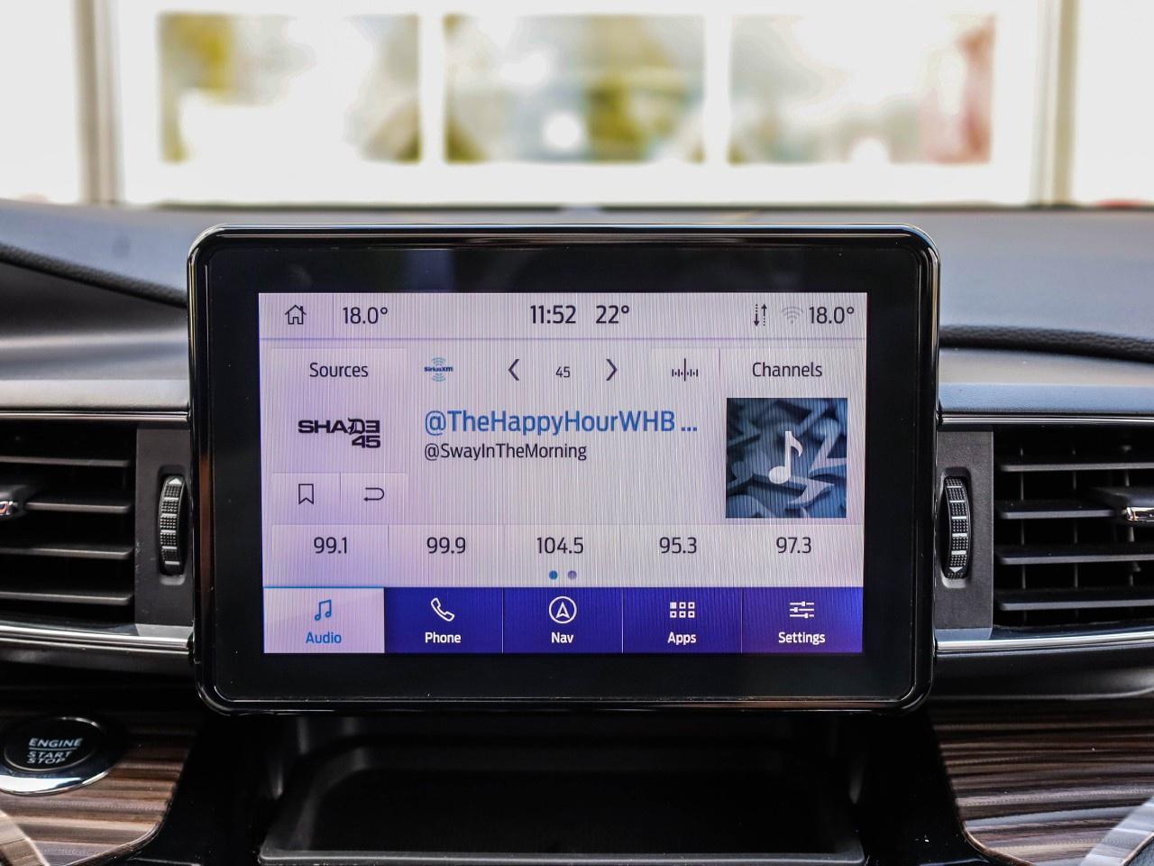 2023 Ford Explorer LIMITED Photo