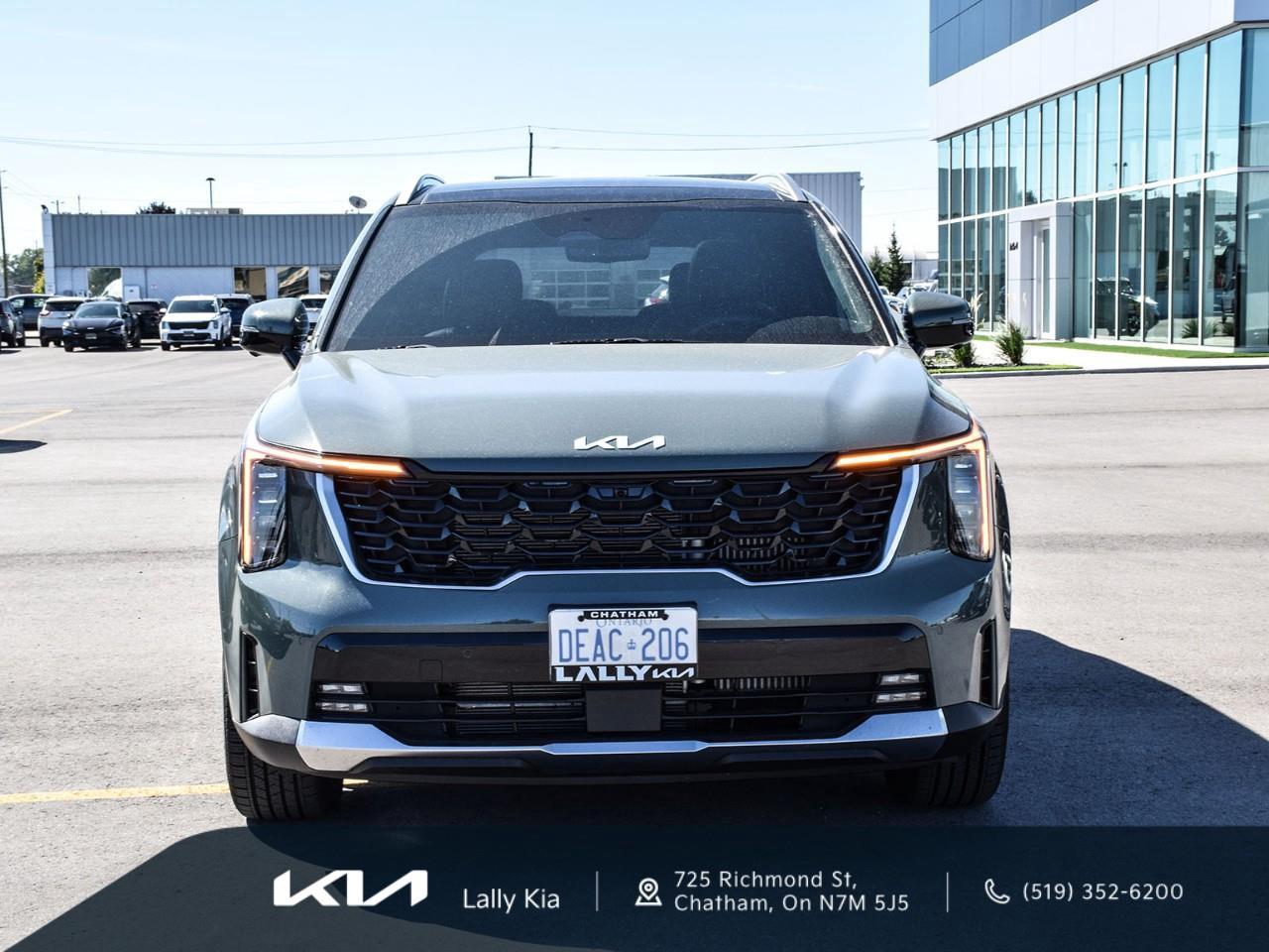 2026 Kia Sorento Hybrid SX 2026 Kia Sorento Hybrid EX | Dealership Demo | Qualifies for New Incentives Photo