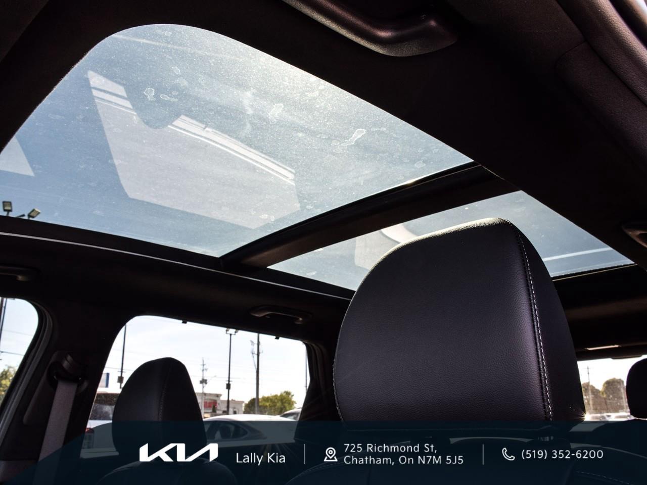 2026 Kia Sorento Hybrid SX 2026 Kia Sorento Hybrid EX | Dealership Demo | Qualifies for New Incentives Photo