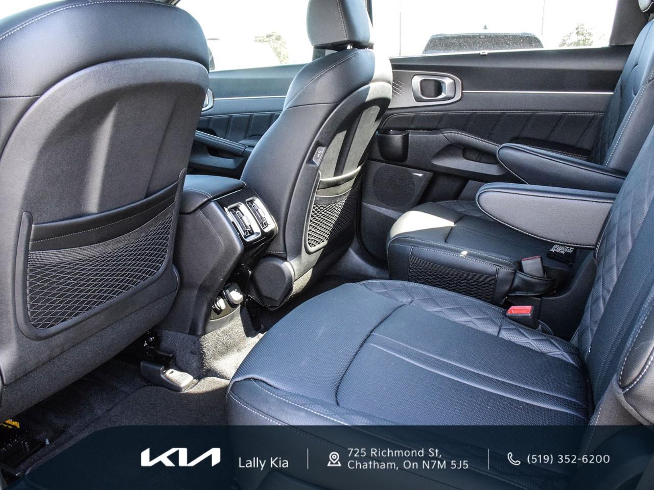 2026 Kia Sorento Hybrid SX 2026 Kia Sorento Hybrid EX | Dealership Demo | Qualifies for New Incentives Photo