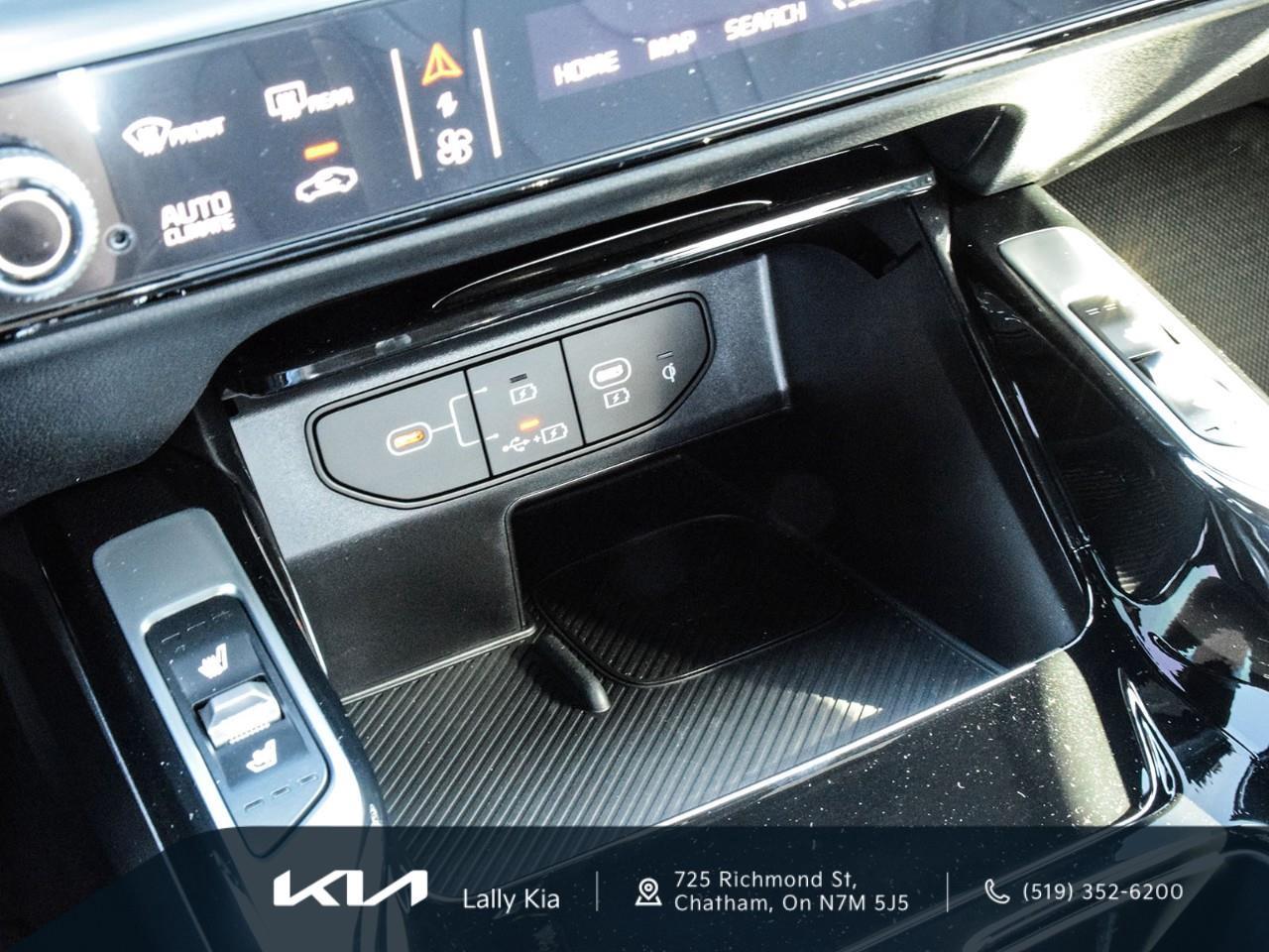 2026 Kia Sorento Hybrid SX 2026 Kia Sorento Hybrid EX | Dealership Demo | Qualifies for New Incentives Photo