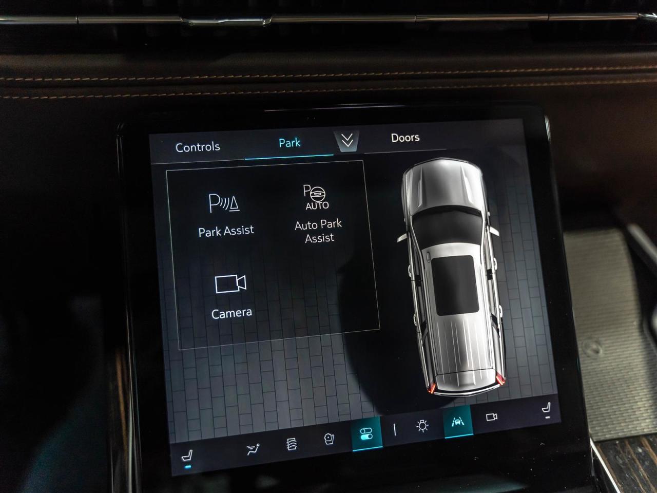 2025 Cadillac Escalade PREMIUM LUXURY|NO LUX TAX|24INCH|7PASSENGER Photo