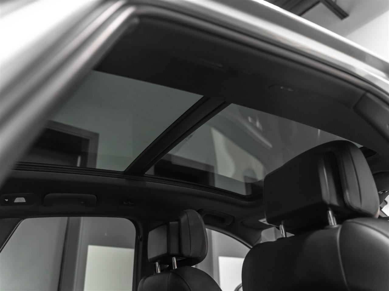 2015 Porsche Macan $327 BI WEEKLY $2000 DOWN|S|PREMIUM PKG|NAVI|REARCAM|PANO|COOLED SEATS Photo