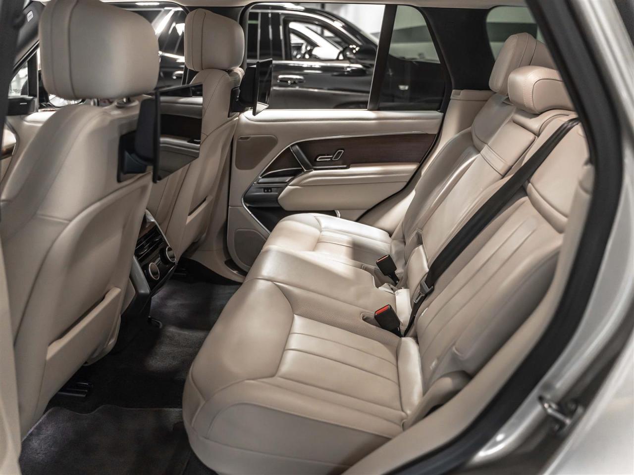 2023 Land Rover Range Rover SE|P530|TV/DVD|PARK ASSIST|ADAPT CRUISE|23INCH Photo