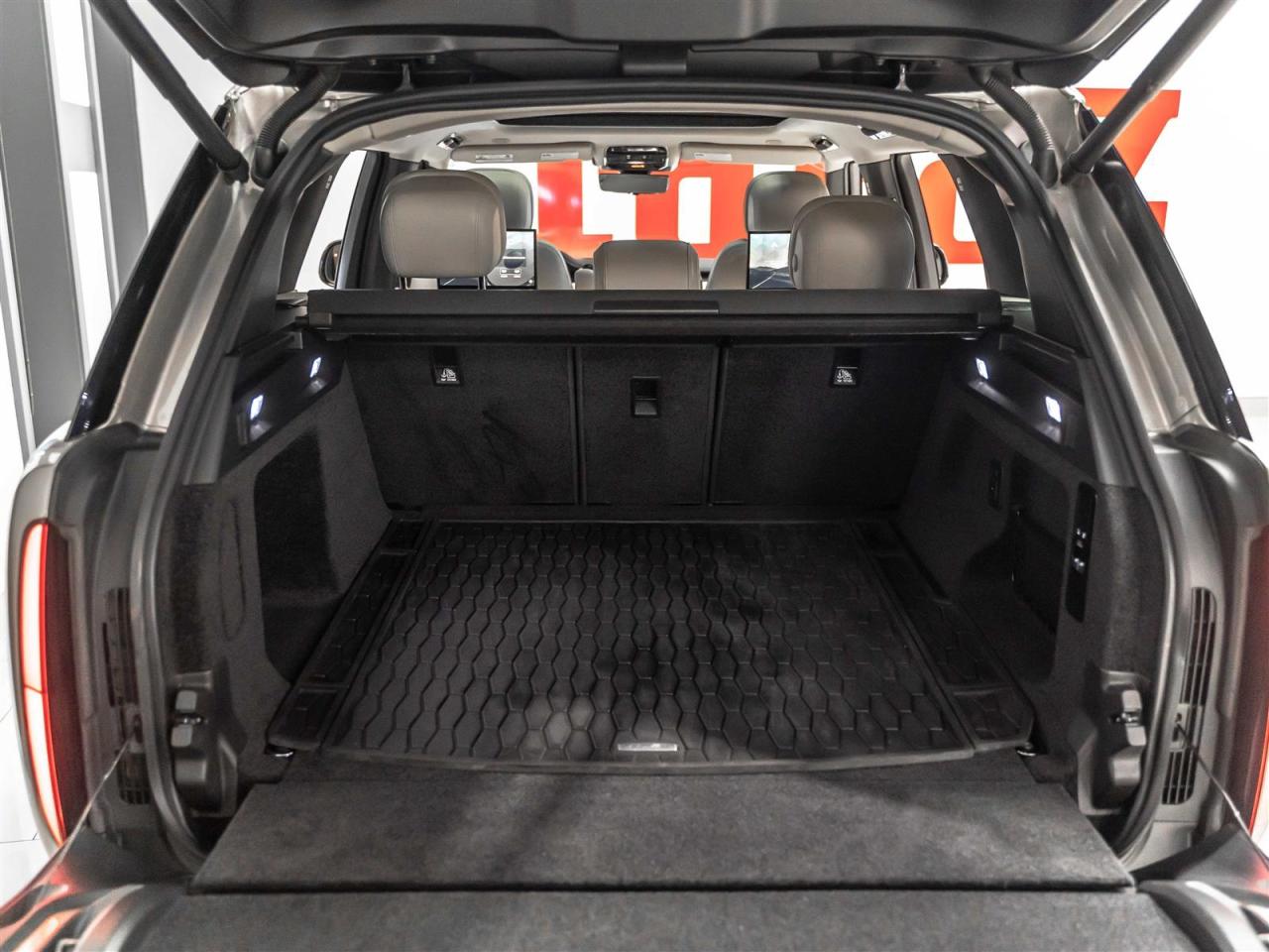 2023 Land Rover Range Rover SE|P530|TV/DVD|PARK ASSIST|ADAPT CRUISE|23INCH Photo