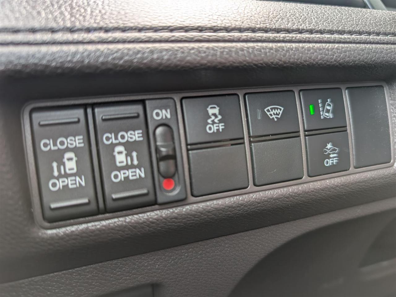 2019 Honda Odyssey EX - 8 PASS - SUNROOF - DVD - TECH FEATS