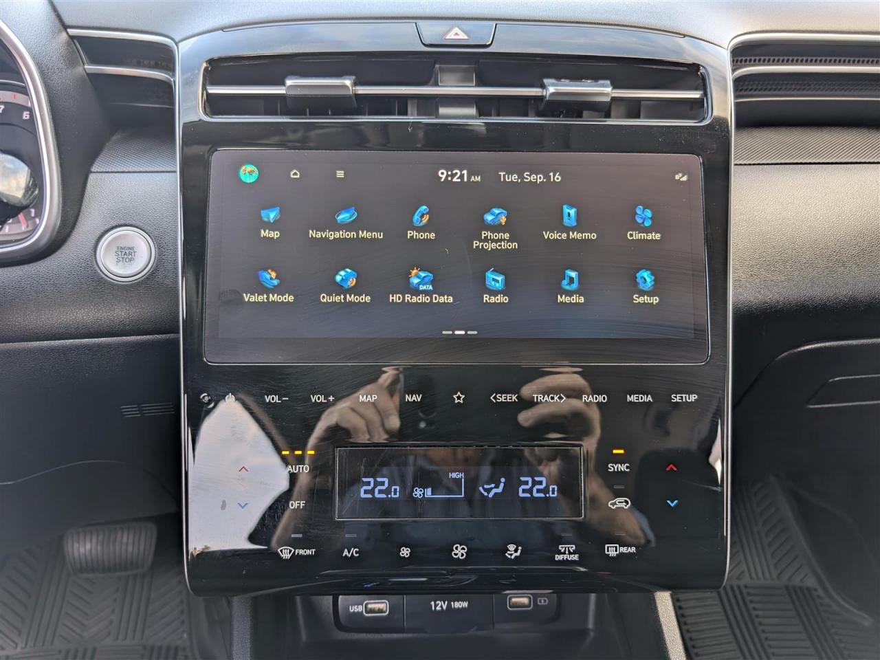 2024 Hyundai Tucson PREFERRED AWD - NAVI - REVERSE CAM - TECH FEATS