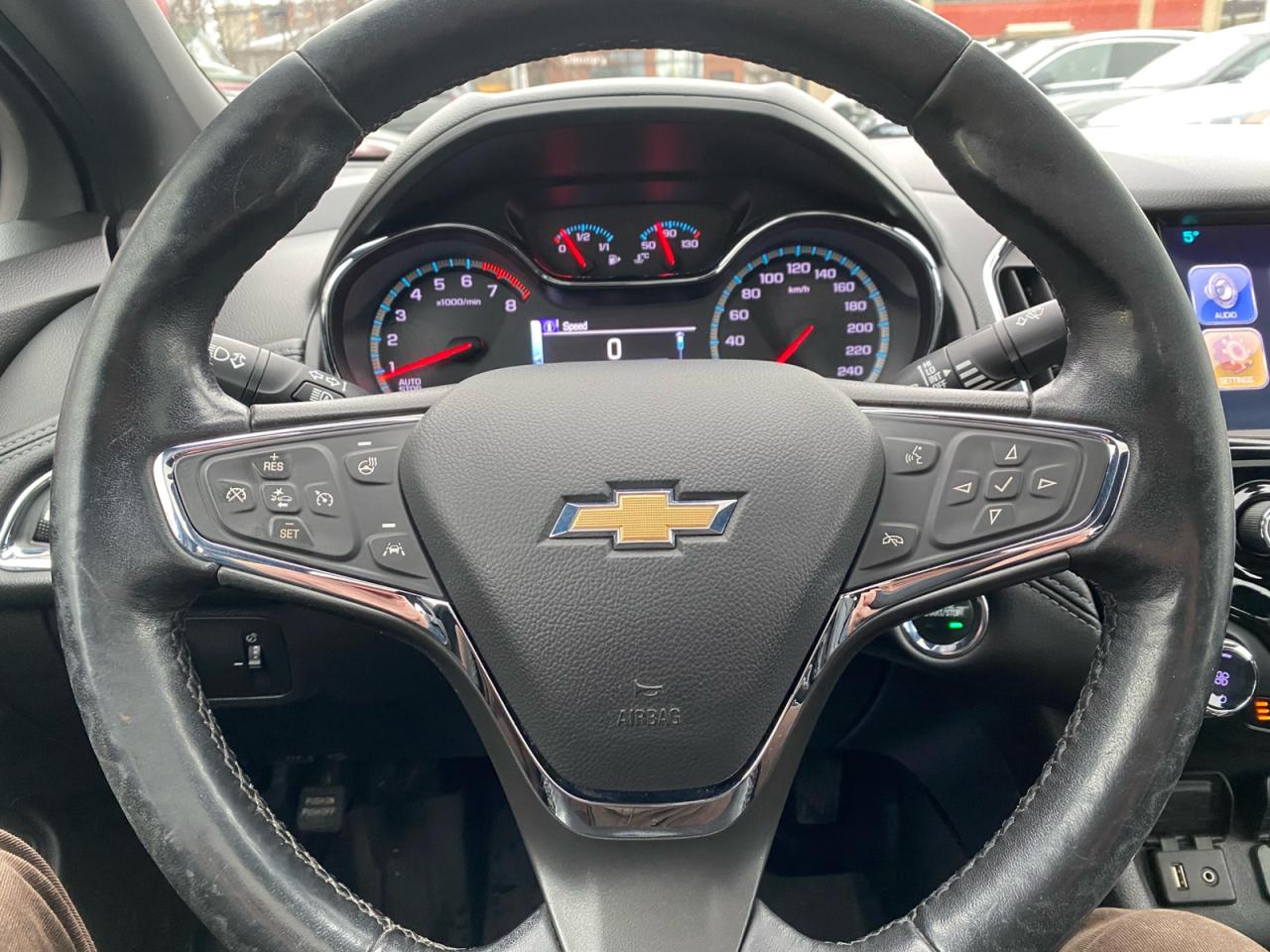 2018 Chevrolet Cruze Premier | NAV | Sunroof Photo