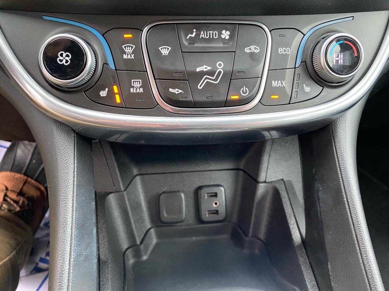 2017 Chevrolet Volt Premier | NAV | Heated Leather Seats Photo