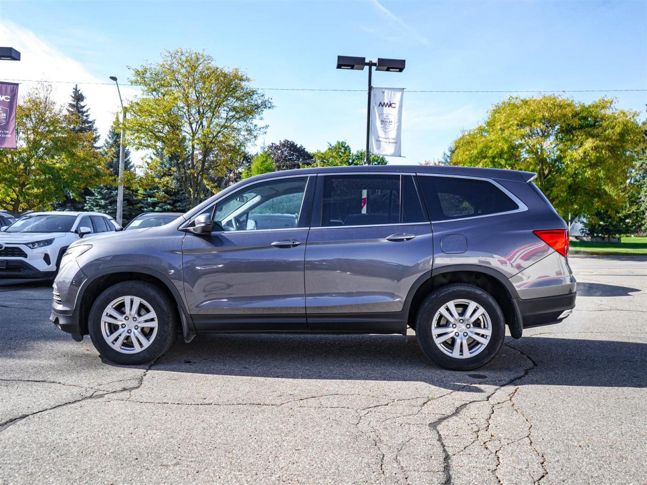 2018 Honda Pilot LX AWD | 8 PASS | NO ACCIDENTS | REMOTE START Photo