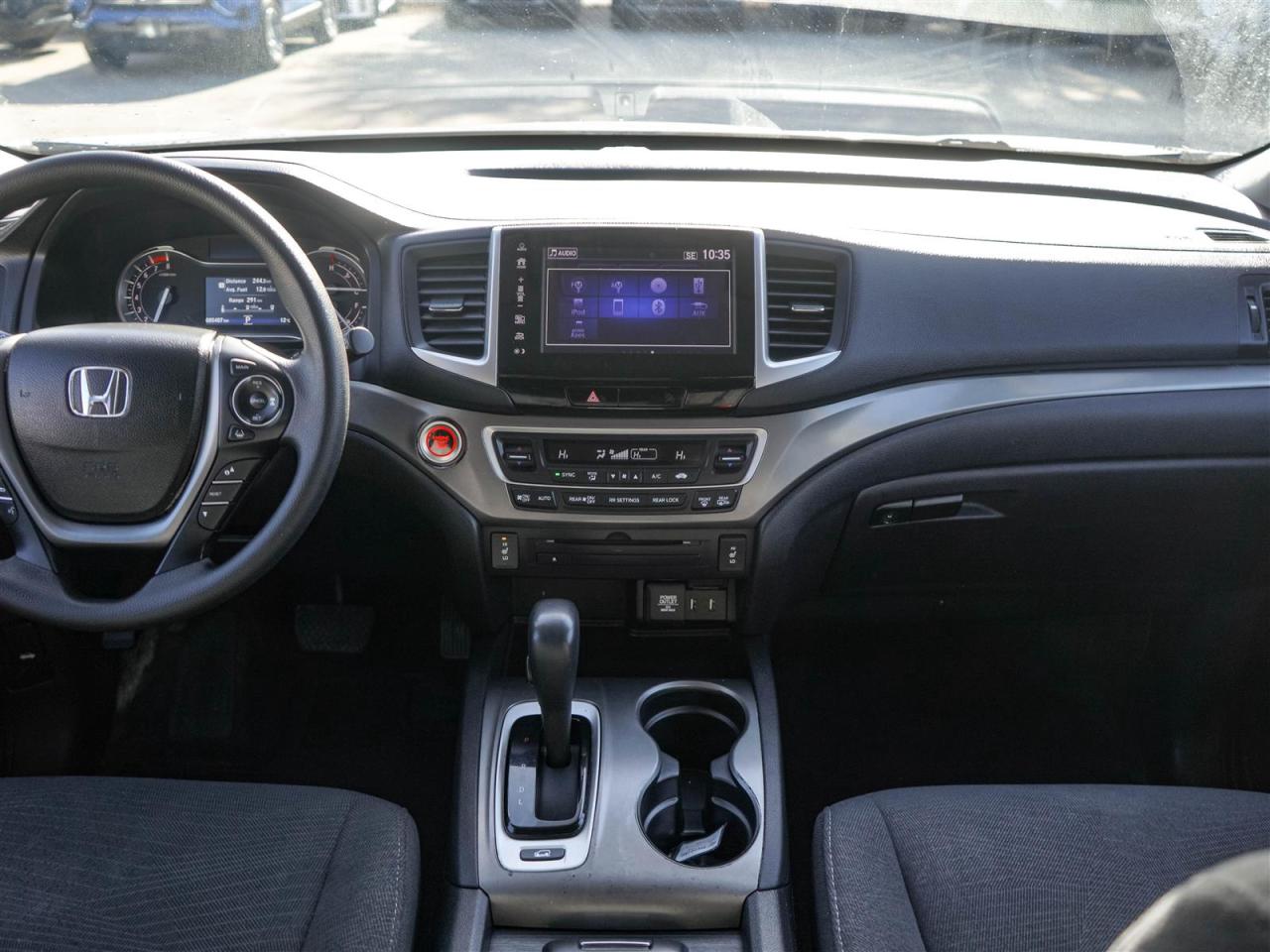 2018 Honda Pilot LX AWD | 8 PASS | NO ACCIDENTS | REMOTE START Photo