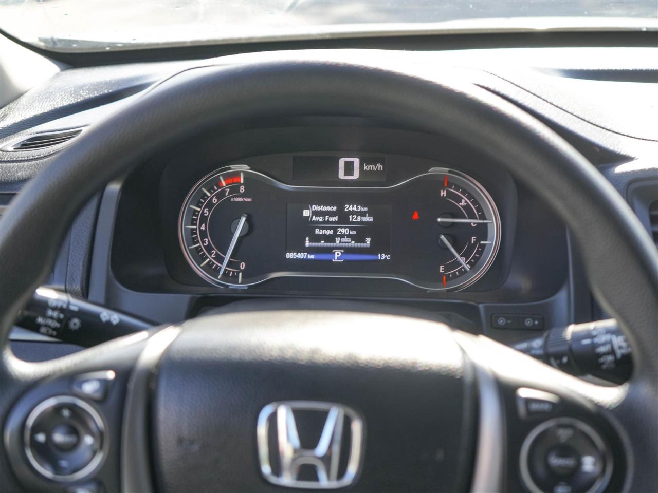 2018 Honda Pilot LX AWD | 8 PASS | NO ACCIDENTS | REMOTE START Photo