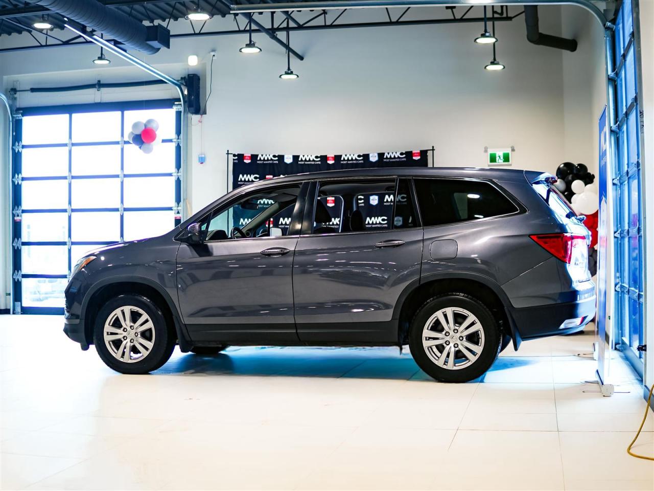 2018 Honda Pilot LX AWD | 8 PASS | NO ACCIDENTS | REMOTE START Photo