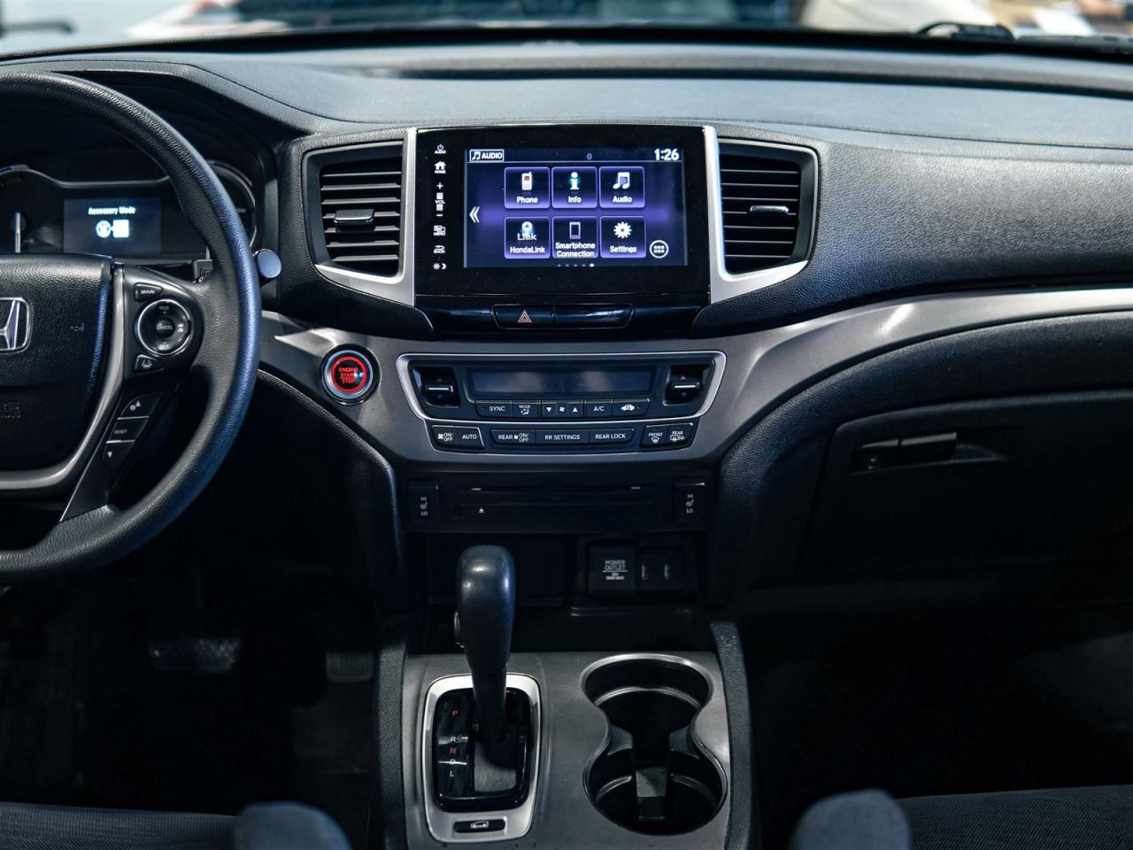 2018 Honda Pilot LX AWD | 8 PASS | NO ACCIDENTS | REMOTE START Photo