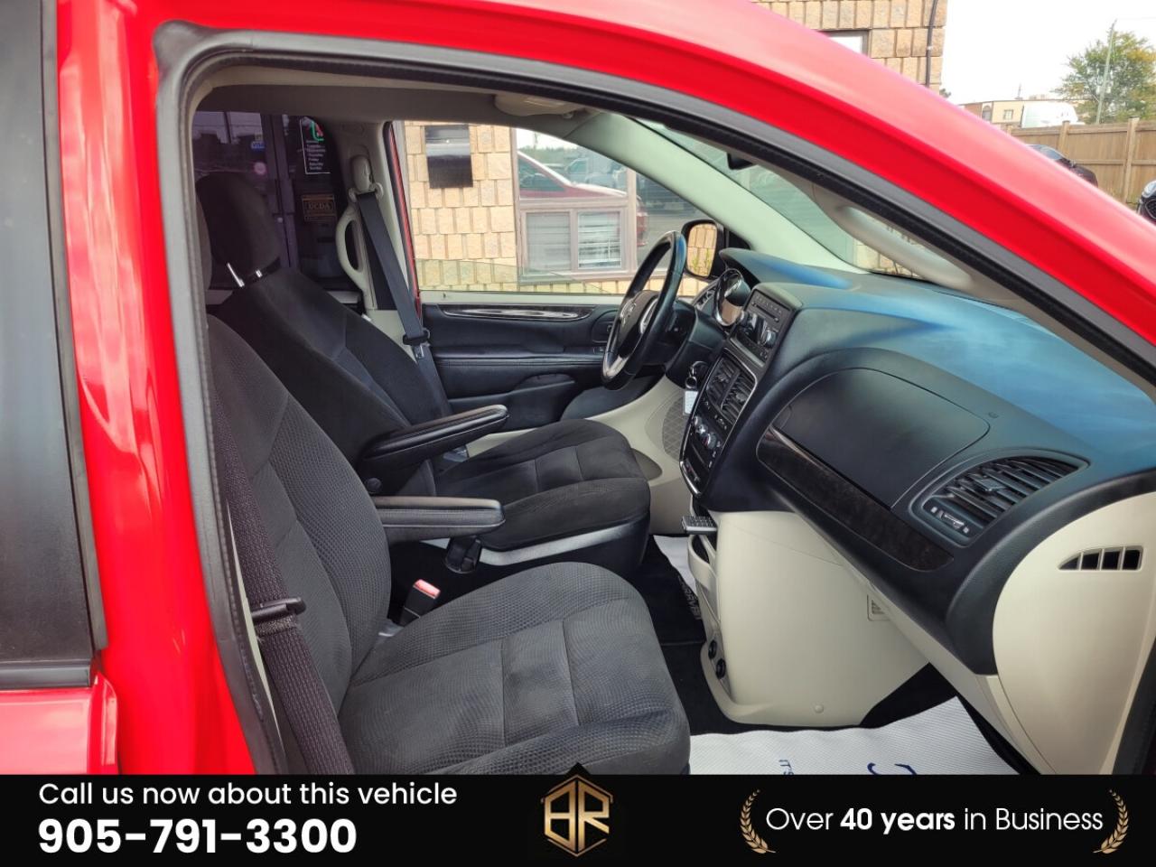 2016 Dodge Grand Caravan SE |  No Accidents Reported Photo