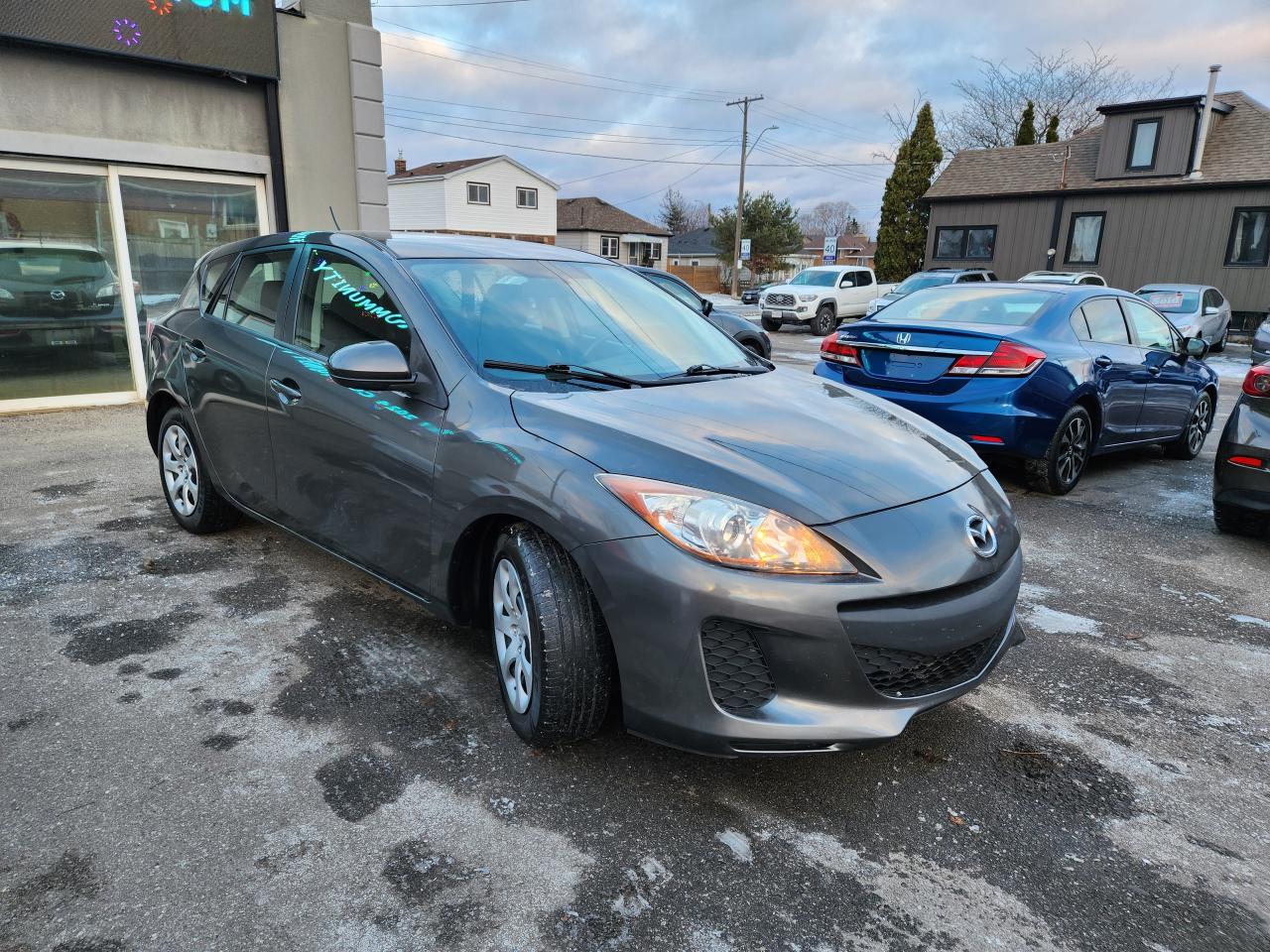2013 Mazda MAZDA3 I Sport Photo