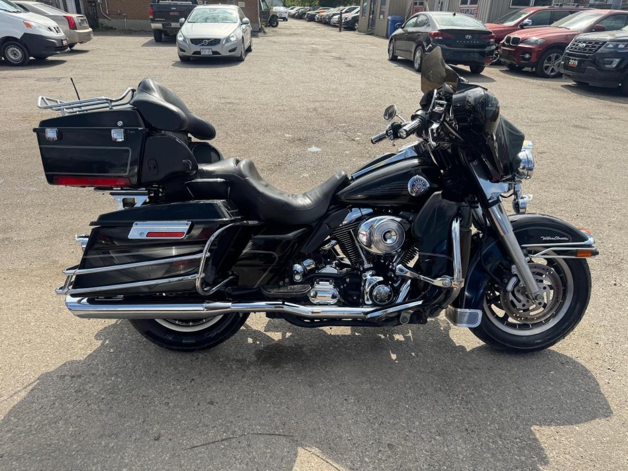 2004 Harley-Davidson Electra Glide ULTRA CLASSIC, EXHAUST, LIGHT DAMAGE, AS IS - Photo #8