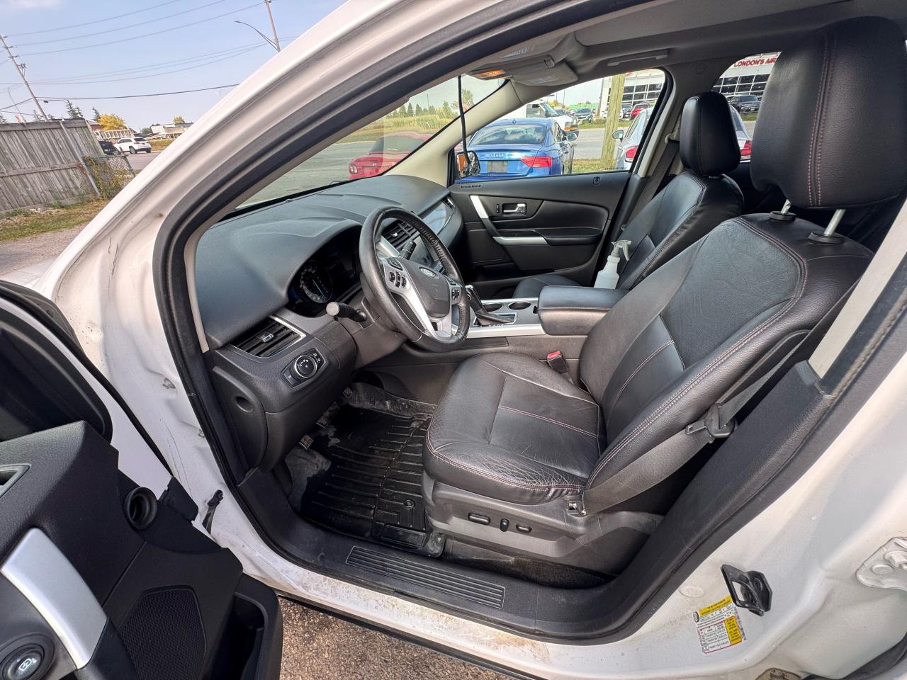 2011 Ford Edge SEL, LEATHER, LOADED, V6, AS IS SPECIAL - Photo #11