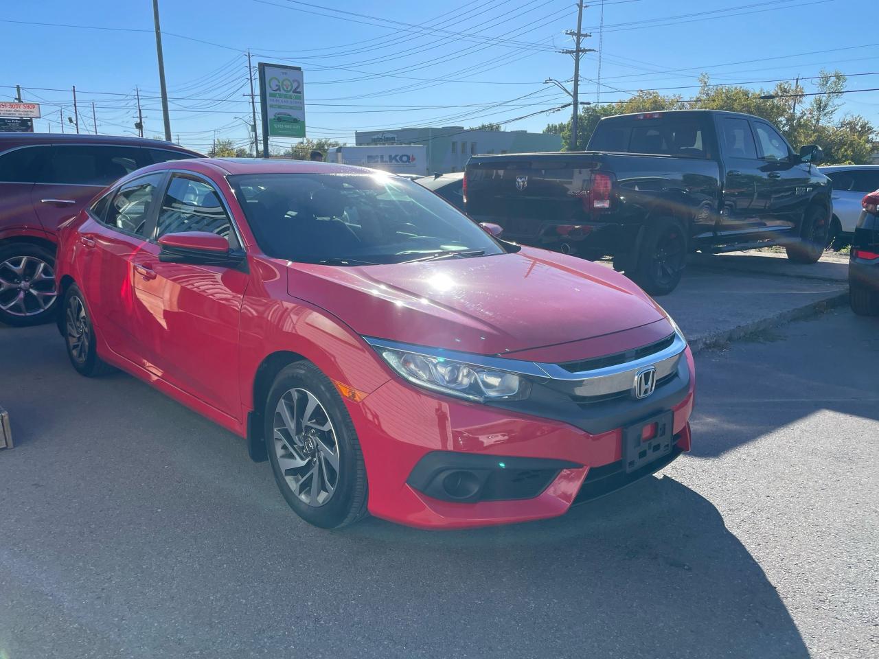 2018 Honda Civic EX Photo2